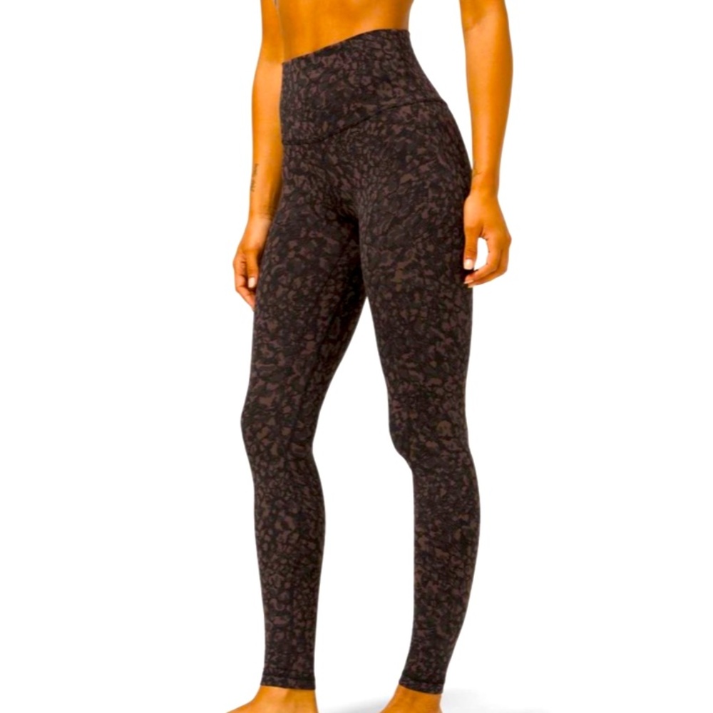 Wunder under lululemon wild thing